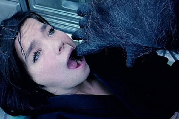 Björk – Army of me (1995)