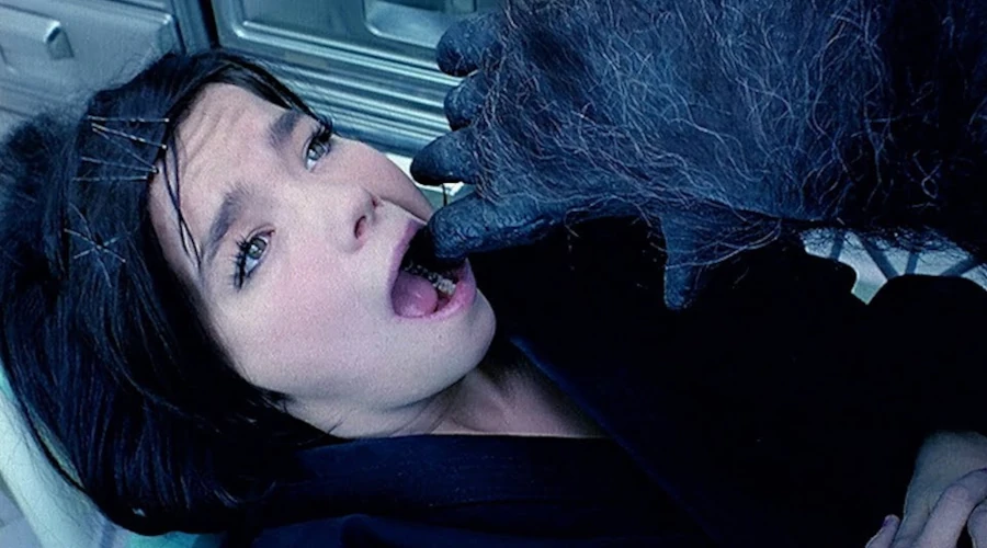 Björk - Army of me