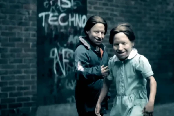 Aphex Twin – Come to Daddy (1997)