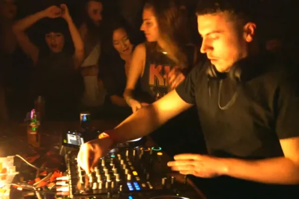 Buraka Som Sistema @ Boiler Room x RBMA Takeover (2013)