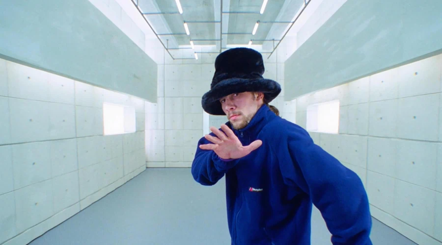 Jamiroquai - Virtual Insanity (1996)